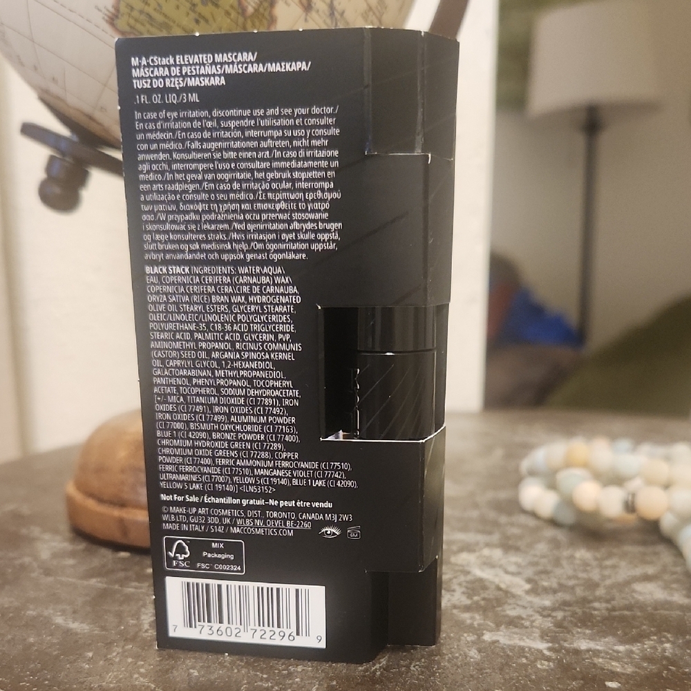 MAC Stack Elevated Mascara - Picture 4 of 4